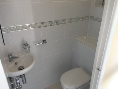 Bathroom fitter Torquay - By DSB Ltd